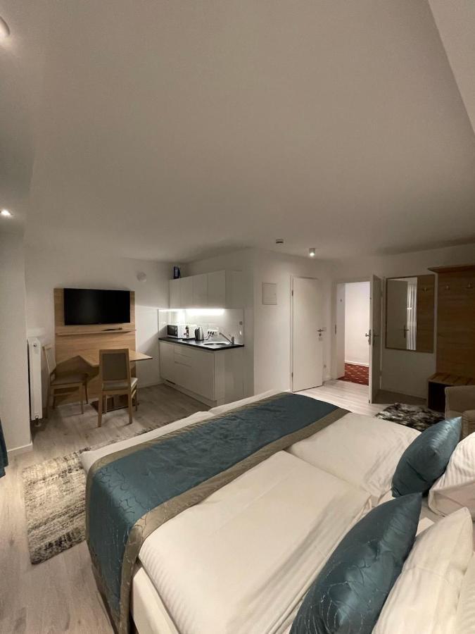 Hotel Apartments 73 - Serviced Apartments Neu Wulmstorf Buitenkant foto